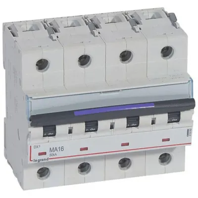 Disjunctor magnetic simplu DX³-MA - 4P - 16 A - 50 kA - curba MA - 6M