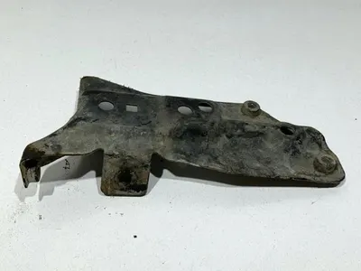 Suport aripa dreapta fata 8P0821436A Audi A3 (2003-2008) [8P1]