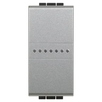 Intrerupator cap scara conectat LiVing Light with Netatmo pentru controlul iluminatului local si de la distanta