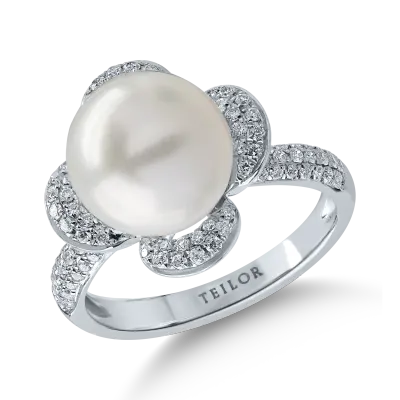 Inel din aur alb cu perla de cultura de 8.5ct si diamante de 0.4ct