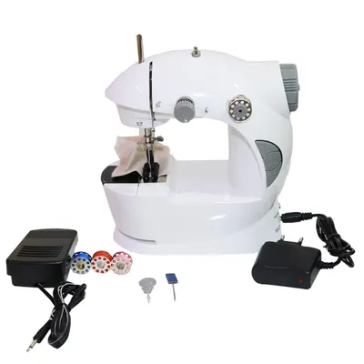Mini masina de cusut electrica cu pedala + Accesorii