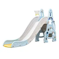 Tobogan Nichiduta Garden Astronaut Blue interiorexterior cu margini rotunjite, trepte largi, protectii laterale inalte si Cos de baschet cu minge inclusa