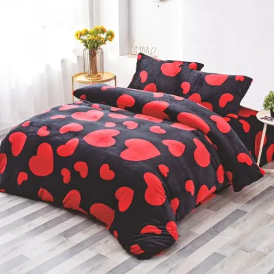 Lenjerie pat dublu, Super Pufoasa COCOLINO, 4 piese, Negru, Inimioare