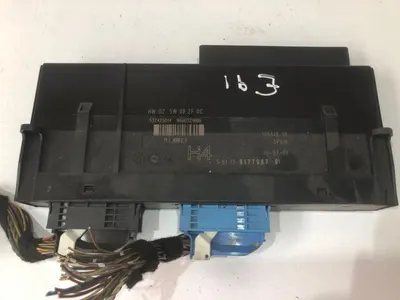 Calculator confort 9177987 BMW Seria 3 (2005-2012) [E91] 2.0d N47 177 cp
