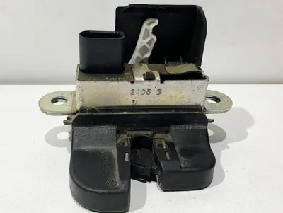 Broasca capota spate 5G0827505A Volkswagen Golf 7 (2012-2017)