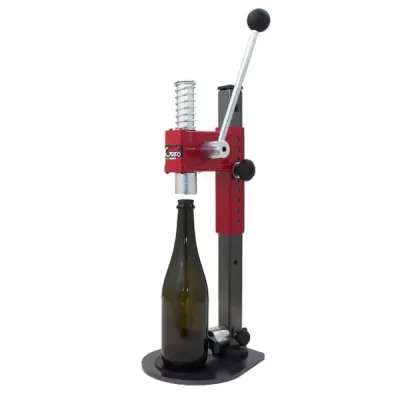 Capsator profesional pentru capace tip coroana, ideal pentru bere, vin, apa, sucuri