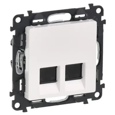 Priza dubla RJ45 Legrand 753141, cat.5e, UTP, IP21, IL04, alba