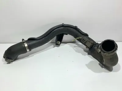 Tubulatura intercooler cu senzor 6R0145770H Skoda Rapid (2012-2017) 1.6 tdi CAYA