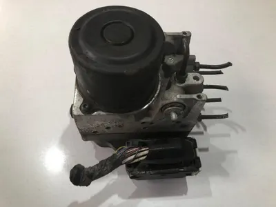 Pompa abs 44540-42100 Toyota RAV 4 (2005-2010) 2.2 d4d 2ad-ftv