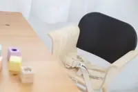 Scaun de masa negru