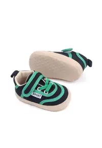 Pantofi sport Model AL 16210 cu insertii verzi - pentru bebelusi - Textil - Negru - Negru