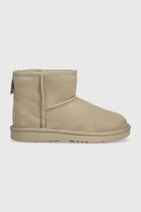 UGG cizme de zapada din piele întoarsă Classic Mini II