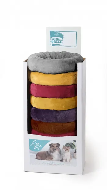 Leopet Culcus Fur Donut
