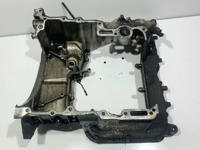 Carter motor / baie ulei superioara 059103601CC Audi Q7 facelift (2010-2015) [4L] 3.0 tdi CJGA