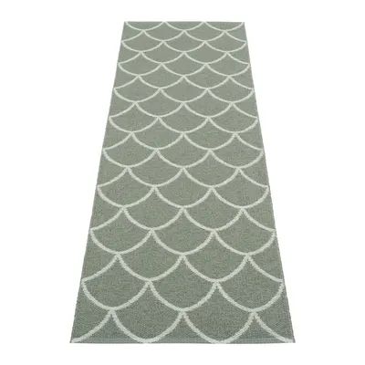 Covor tip traversă pentru interior și exterior verde 70x225 cm Kotte Army Sage – Pappelina