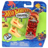 Set mini placa skateboard cu pantofi, Hot Wheels, Fiery Trickster, HVJ89