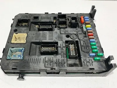 Panou / tablou sigurante 28119759 Citroen C5 III (2008-2012) 2.0 hdi RHH 163 cp