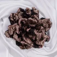 Brosa negru-cupru roz metalizat, floare cu diametru de 15 cm, cu clips pentru par