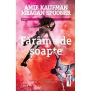 Farame de soapte. Al doilea volum al Trilogiei Constelatii