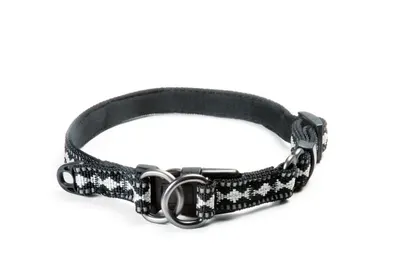 Zgarda nylon, neagra, captusita cu neopren, reglabila, 30-41 cm x 1.5 cm