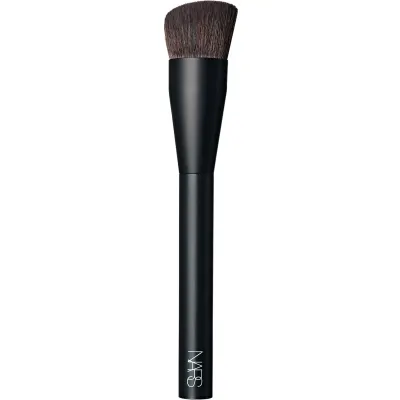 NARS Brush Cheek pensula pentru aplicare fard obraz #17 1 buc