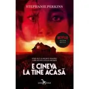 E cineva la tine acasa