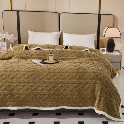 Patura Premium, 200x230cm, CoCoLiNo, Grofata, cu Model 3D Tip Tricotaj si Bordura din Blanita Contrastanta – Eleganta si Caldura Absoluta, Bej Maroniu