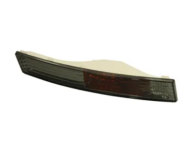 Semnalizator fata dreapta potrivit VW PASSAT 2005-2010 - fumuriu