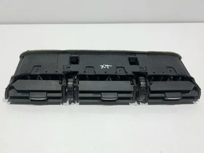 Grila ventilatie bord centrala E571-5161500 Nissan X-Trail (2001-2007)