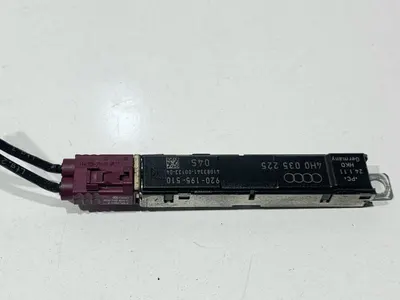 Amplificator antena 4H0035225 Audi A8 (2009-2017) [4H] D4