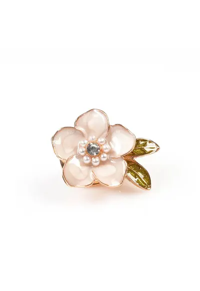 Brosa martisor floare roz cu perle albe
