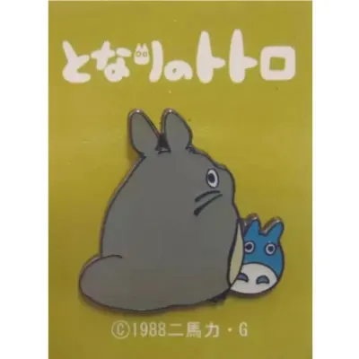 Insigna My Neighbor Totoro - Big and Small Totoro Hide-and-Seek