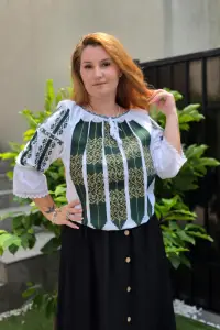 Ie Traditionala Roxi 2