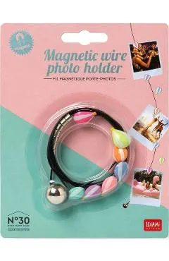 Cablu magnetic agatat fotografii: Baloane cu aer
