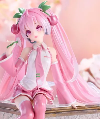 Figurina Hatsune Miku Sakura Pearl