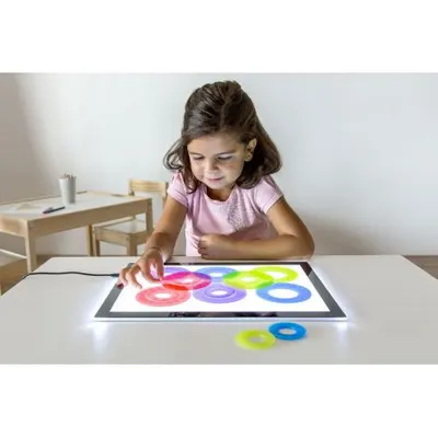 Panou luminos A4 pentru activitati educationale