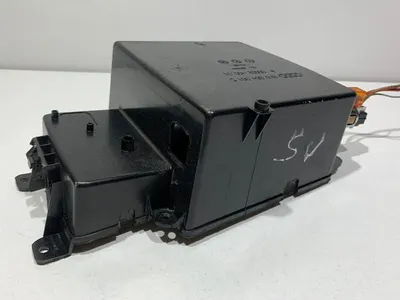 Spatiu depozitare (cotiera) cu priza aux 8K0864981D Audi A5 (2007-2011) [8T3]