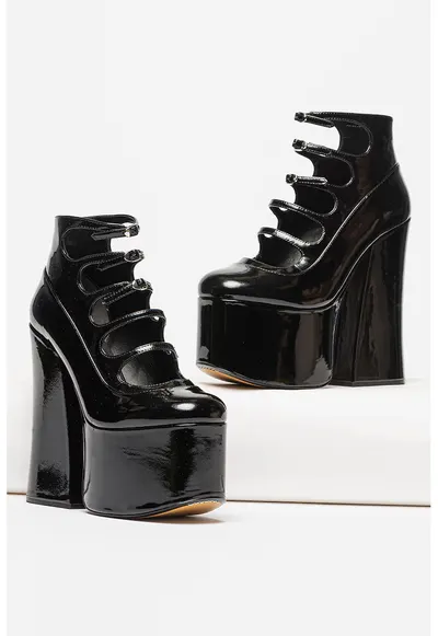 Pantofi de piele lacuita cu barete multiple - Negru