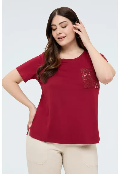 Tricou cu buzunar pe piept cu broderie si paiete - Visiniu inchis