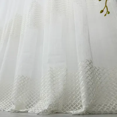 Perdea Teresa din Tulle cu Broderie, model elegant, Ivoire, 140cm latime x 260cm inaltime, cu rejansa pt bara