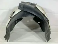 Carenaj roata stanga fata 638430101R Renault Megane 3 facelift (2012-2016)