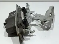 Actuator balama capota stanga culoare negru 197 (obsidianschwarz - metalliclack) A2129066201 Mercedes E-Class (2009-2016) [W212]