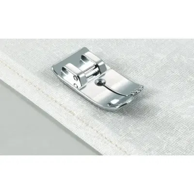 Piciorus pentru cusaturi drepte Brother F042N
