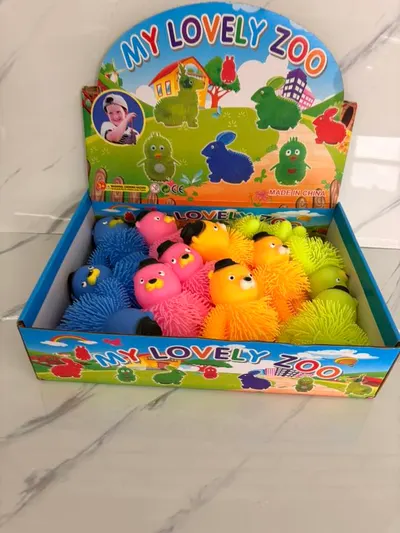 Jucărie Antistres „My Lovely Zoo” En-gros – Animale Pufose cu Lumini LED – Set 12 Bucăți