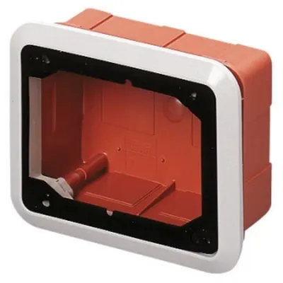 Box With Frame For Flush-Mounting of Horizontal Fixed Socked-Outlets- 16/32a Cbf Ip44