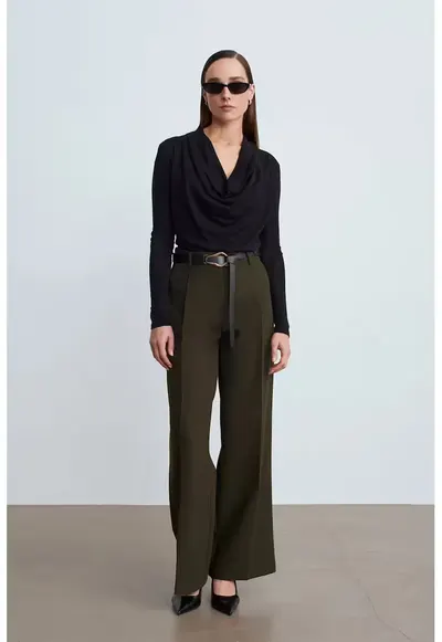 Pantaloni dama - cu talie inalta - cu cordon - verde masliniu - tesatura creponata