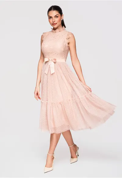 Rochie Midi Eleganta cu Dantela Florala si Croi Cloche pentru Evenimente Speciale - Nude