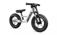 Bicicleta copii fara pedale Berg Biky Cross White 12 inch, cu frana de mana, anvelope pneumatice, scaun reglabil pe inaltime, varsta 2,5-5 ani, inaltime utilizator 90-120 cm, greutate maxima utilizator 30 kg