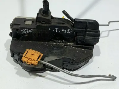Broasca usa stanga spate 13579557 Opel Astra J facelift (2012-2015)
