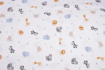 Lenjerie patut cu 3 piese 120x60 cm din bumbac model Animalute safari